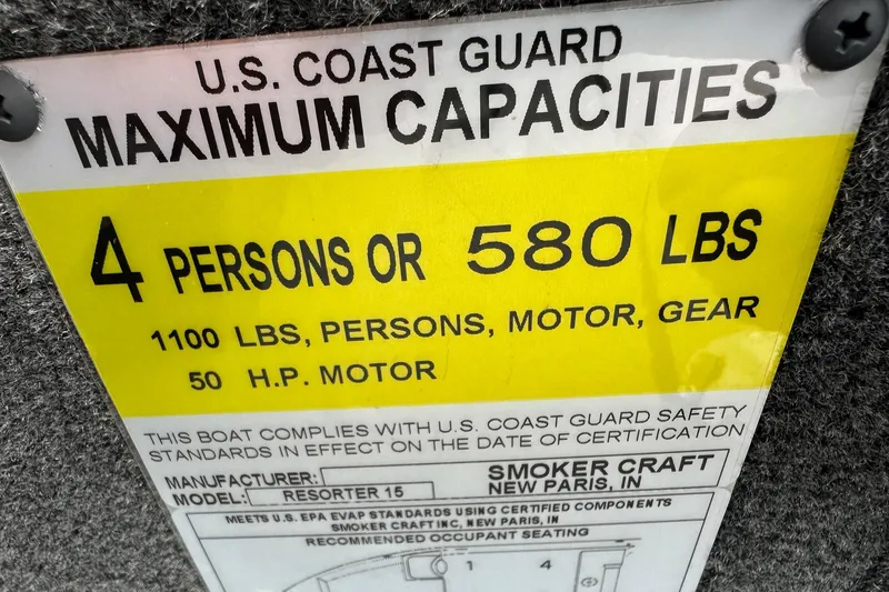 Slide: The Image of 2025 Smoker Craft Resorter 151 capacity label: 4 persons or 580 lbs, 50 HP motor. - 18