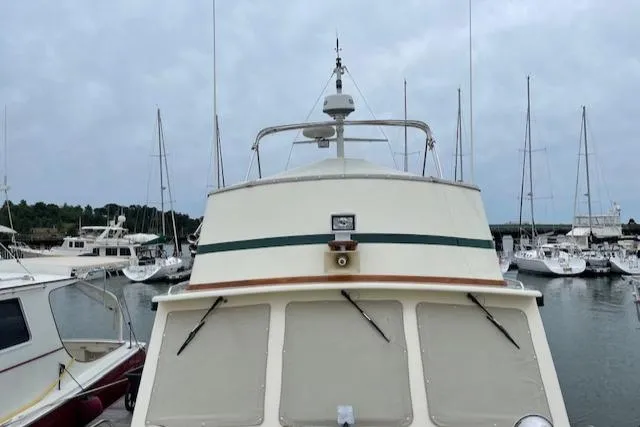 Slide: The Image of Custom Holland Wesmac-Foley Flybridge Cruiser 1988 - 61