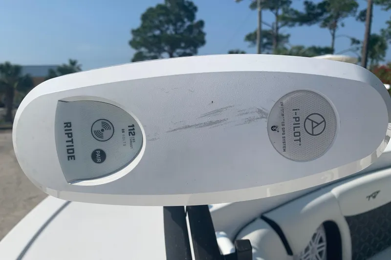 Slide: The Image of Tidewater 256 CC Adventure 2021 boat with Riptide i-Pilot GPS system. - 26