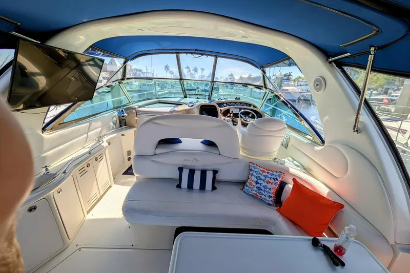 Slide: The Image of 2001 Sea Ray 410 Sundancer - 'Magical Waves - 4