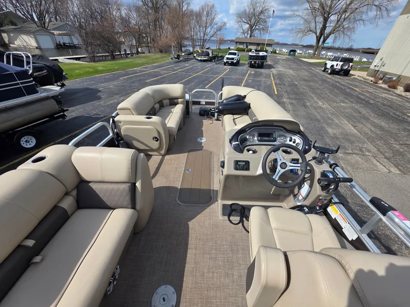 Slide: The Image of Tracker SPORT FISH 22 XP3 2023 - 7