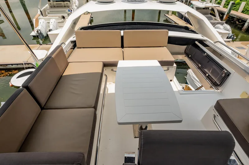 Slide: The Image of Galeon 510 Sky 2017 - 62