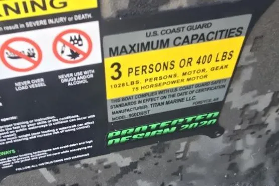 Slide: The Image of 2026 Havoc 1860 DBST boat capacity label, U.S. Coast Guard compliance, 3 persons or 400 lbs. - 2
