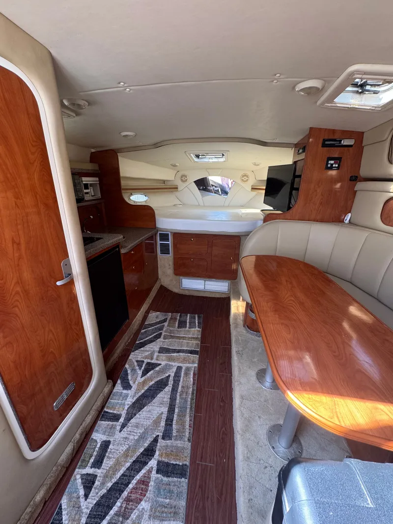 Slide: The Image of Interior of 2005 Rinker Fiesta Vee 342 yacht. - 13
