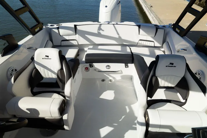 Slide: The Image of Interior of 2026 Stingray 20 SBX boat with luxurious seating. - 5