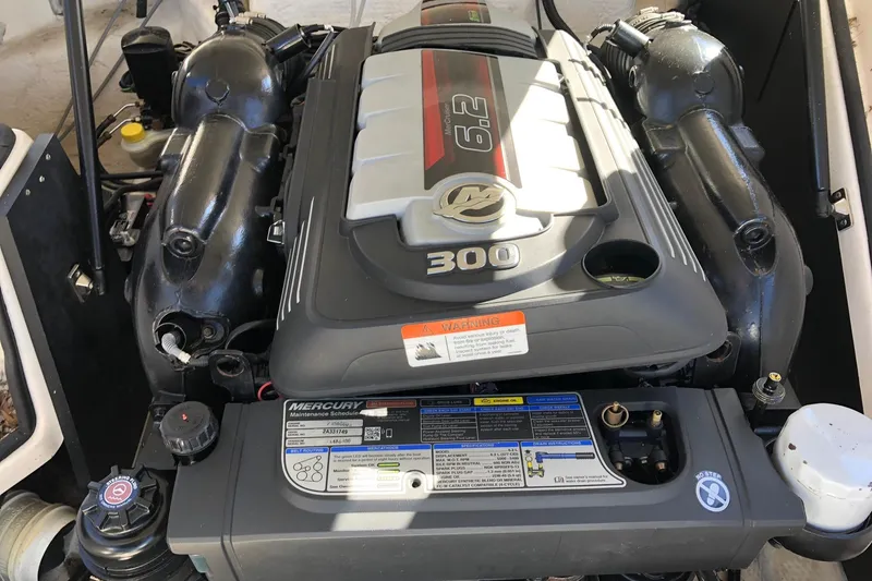 Slide: The Image of Engine of a 2017 Regal 24 FasDeck boat, featuring a Mercury 6.2L 300 horsepower motor. - 5