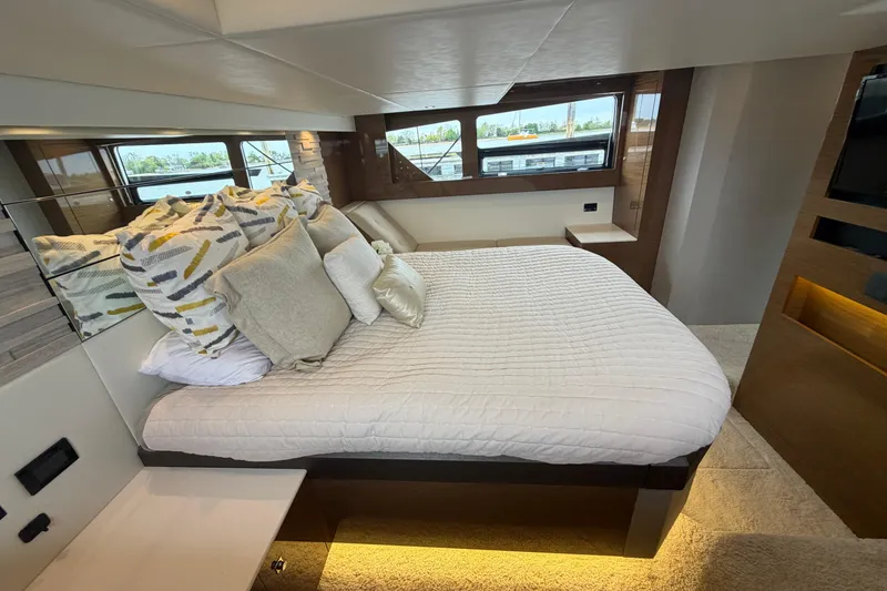 Slide: The Image of Luxurious bedroom interior of 2018 Cruisers Yachts 50 Cantius with elegant bedding and modern design. - 41