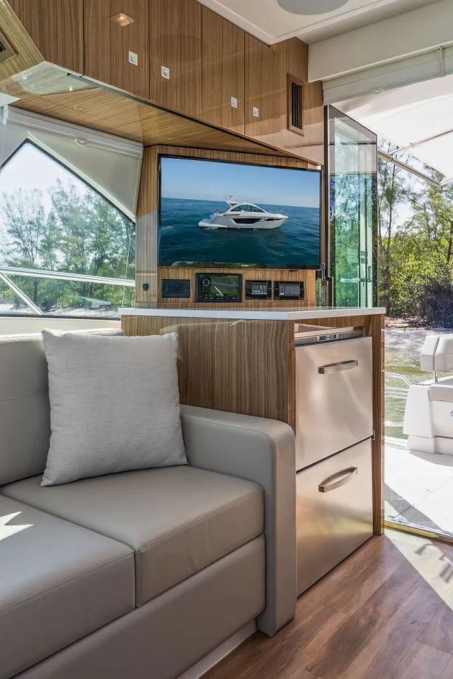 Slide: The Image of Cruisers 50 Cantius 2018 - 79