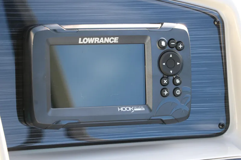 Slide: The Image of Lowrance Hook Reveal fish finder on 2025 Sylvan Mirage X X1 CLZ DH boat dashboard. - 30