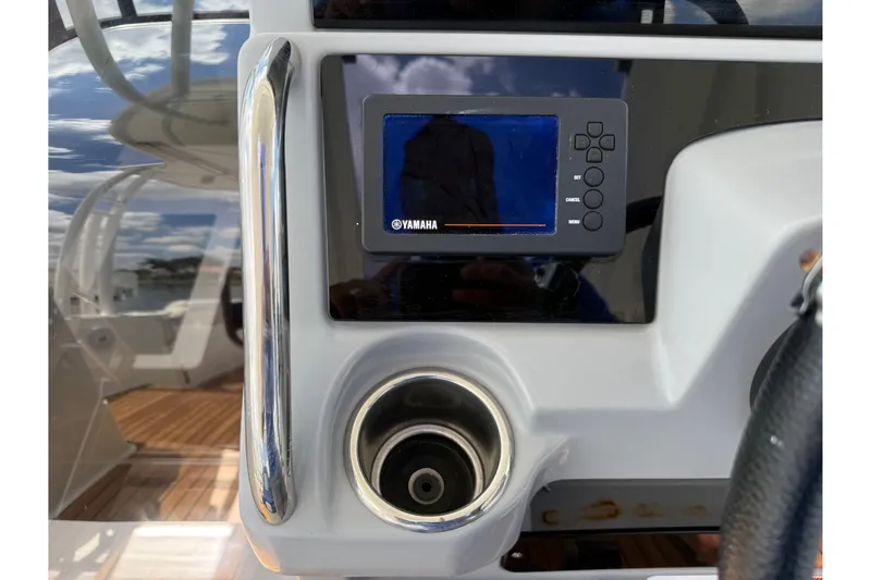 Slide: The Image of Control panel of a 2019 Jeanneau Leader 10.5 boat with Yamaha display. - 57