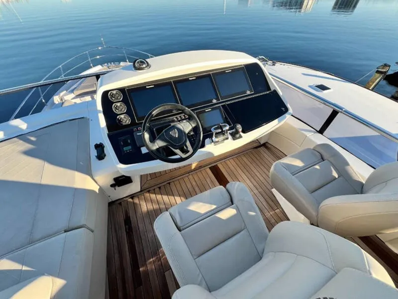 Slide: The Image of Fairline Squadron 68 2020 - 62