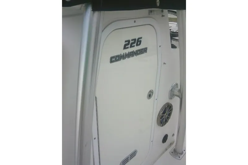 Slide: The Image of 2014 Sea Fox 226 Commander boat console with speaker and handle. - 20