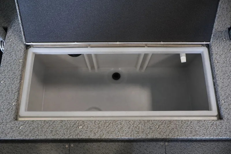 Slide: The Image of Livewell compartment in 2026 Crestliner 1750 Fish Hawk SC boat. - 35