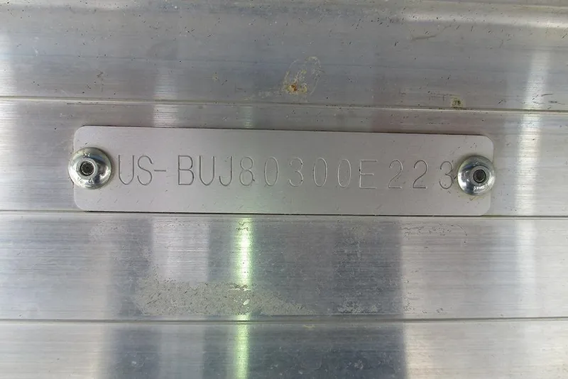 Slide: The Image of Hull identification number on 2023 Sun Tracker Bass Buggy 18 DLX boat. - 24