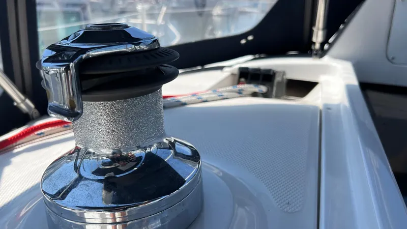 Slide: The Image of Close-up of a winch on a 2001 Hunter 340 yacht. - 43