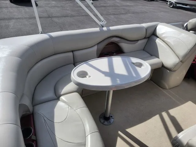 Slide: The Image of Starcraft 226FNS 2012 - 4