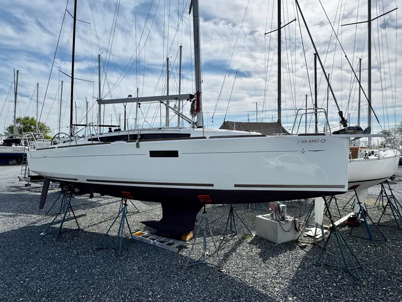 Slide: The Image of Jeanneau 349 2019 - 2