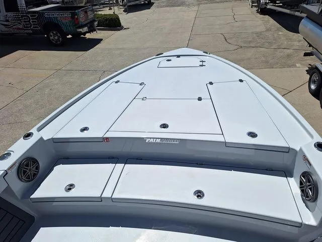 Slide: The Image of Pathfinder 2500 Hybrid 2026 - 7