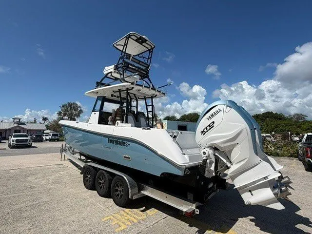 Slide: The Image of Everglades 33 Center Console 2024 - 35