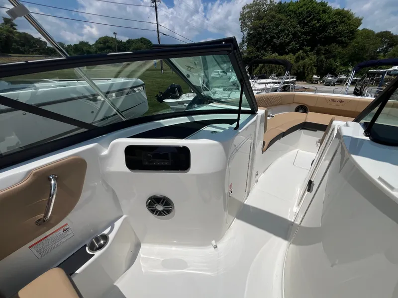 Slide: The Image of Interior view of 2026 Sea Ray SDX 250 Outboard boat. - 15