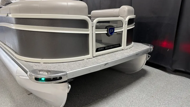 Slide: The Image of Premier 230 ANGLER 2024 - 8
