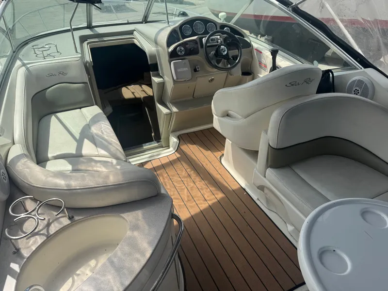Slide: The Image of Interior of a 2005 Sea Ray Sundancer 260 yacht with elegant seating. - 6
