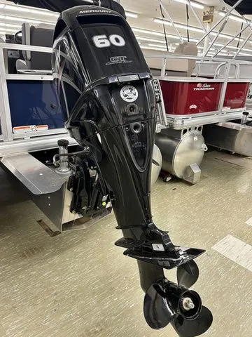 Slide: The Image of 2026 Sun Tracker Bass Buggy 18 DLX with Mercury 60 HP outboard motor. - 16