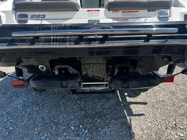 Slide: The Image of Rear view of a 2015 Chaparral Vortex 223 VRX boat. - 15