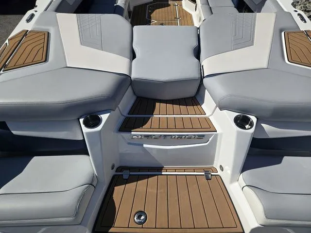 Slide: The Image of Interior of 2021 Nautique Super Air Nautique G23 boat. - 17