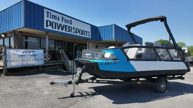 The Image of 2023 Sea-Doo Switch Sport 21 at Tims Ford Powersports. - 1