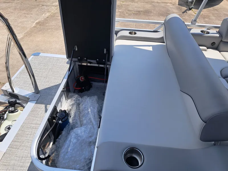 Slide: The Image of Avalon VNT VRB21 2026 boat with open storage and seating area. - 21