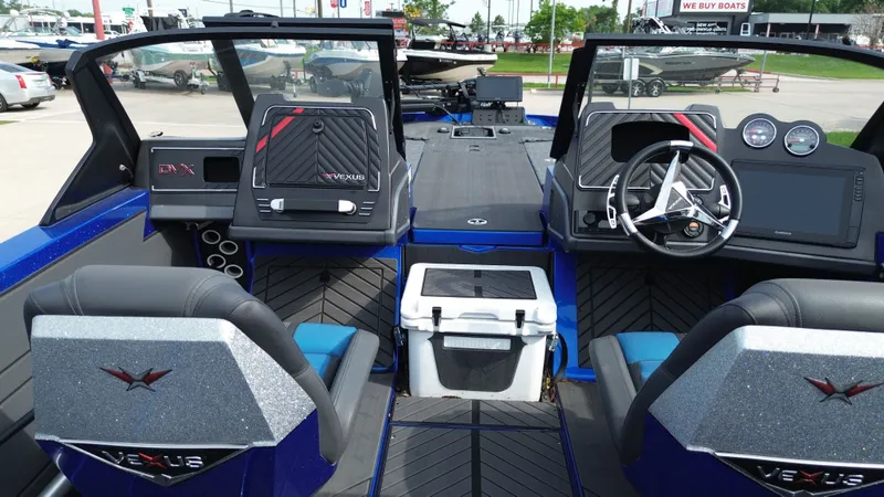 Slide: The Image of Interior of 2025 Vexus DVX22S with modern features. - 28