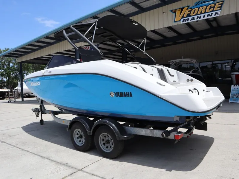 Slide: The Image of 2023 Yamaha AR220 boat on trailer at VForce Marine. - 8