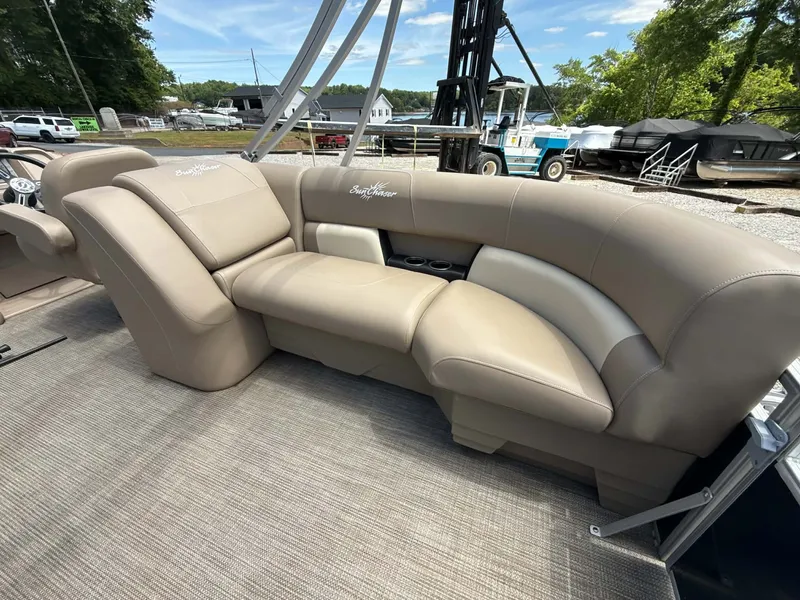Slide: The Image of Beige leather seating on SunChaser Vista 22 LR pontoon boat, 2023 model. - 9