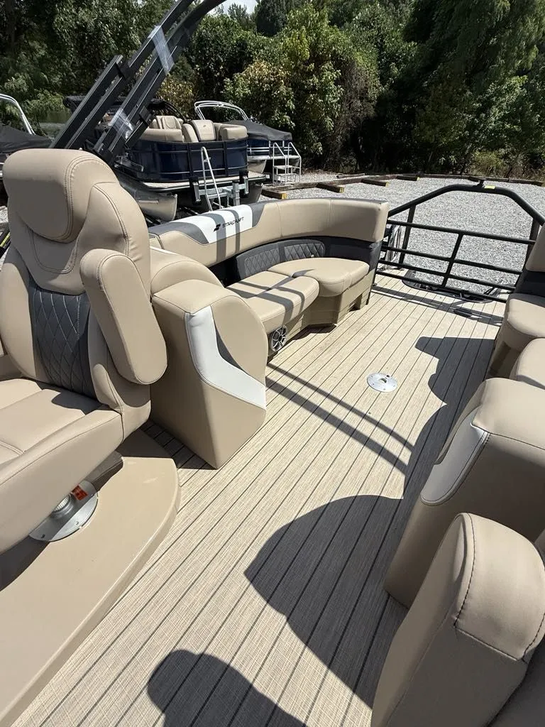 Slide: The Image of Interior of a 2025 Starcraft SLS-3 pontoon boat. - 13