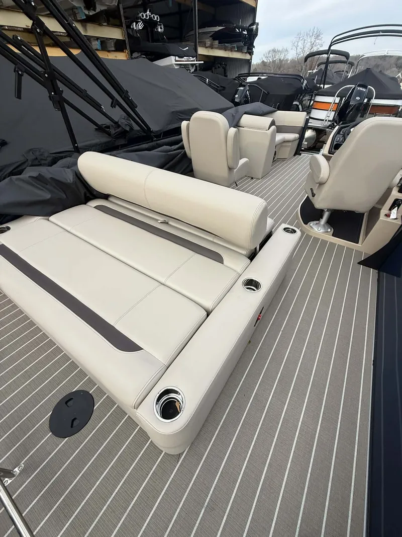 Slide: The Image of Interior of Bentley Pontoons 223 Swingback 2026 with luxurious seating. - 7