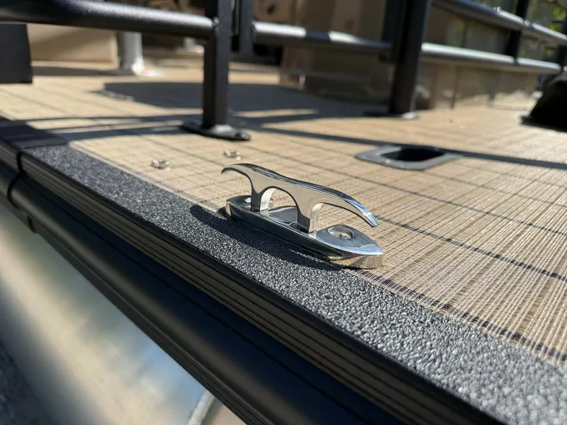 Slide: The Image of Close-up of a 2025 Sylvan L-3 Party Fish boat deck. - 21