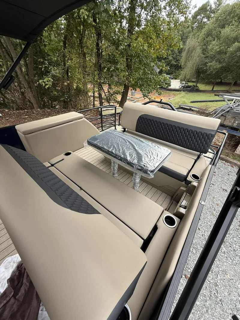 Slide: The Image of Interior of a 2026 Sylvan L-3 DLZ pontoon boat. - 13