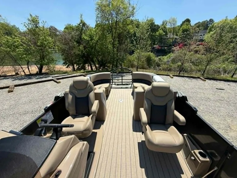 Slide: The Image of Starcraft SLS-3 2025 pontoon boat with luxurious outdoor seating. - 17