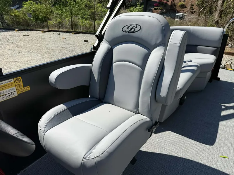 Slide: The Image of Luxurious seating in Bentley Pontoons 223 Bolt 2026 pontoon boat. - 36