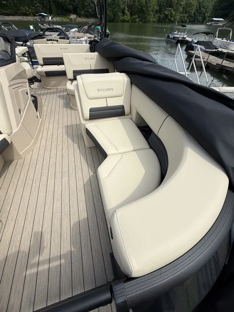 Slide: The Image of Luxurious seating on Sylvan G3 DLZ Bar 2025 pontoon boat. - 8