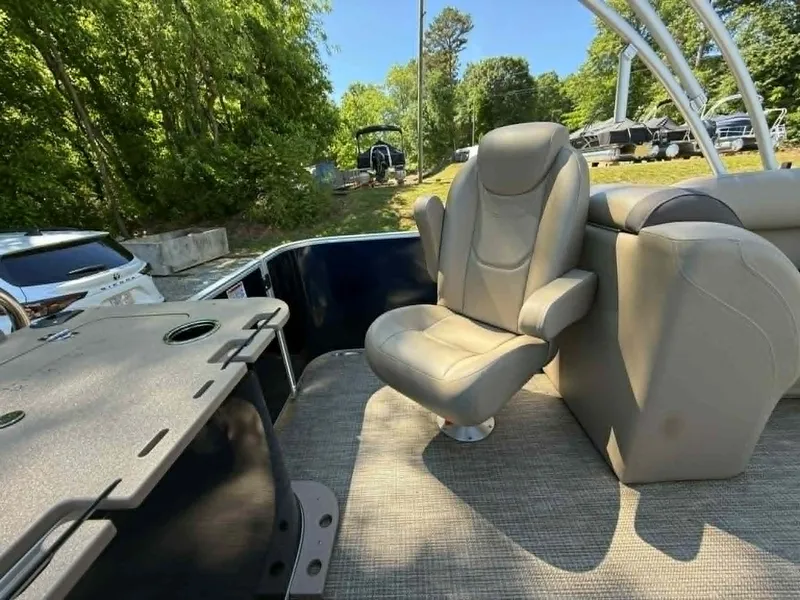 Slide: The Image of Interior of 2025 Sylvan Mirage 8522 Party Fish with beige seating. - 27