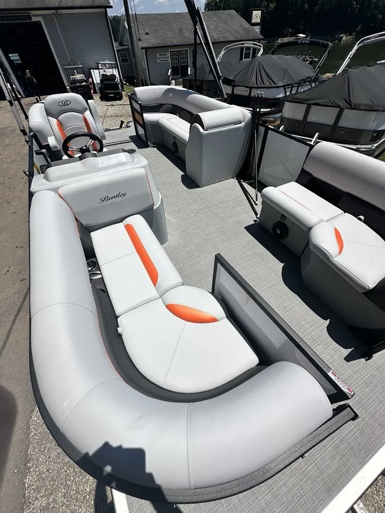 Slide: The Image of 2025 Bentley Bolt Pontoon with luxurious interior. - 9