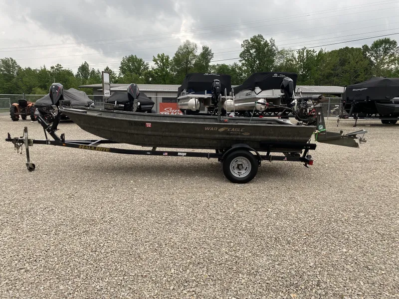 Slide: The Image of 2017 War Eagle 542FLD Sportsman boat on trailer outdoors. - 10