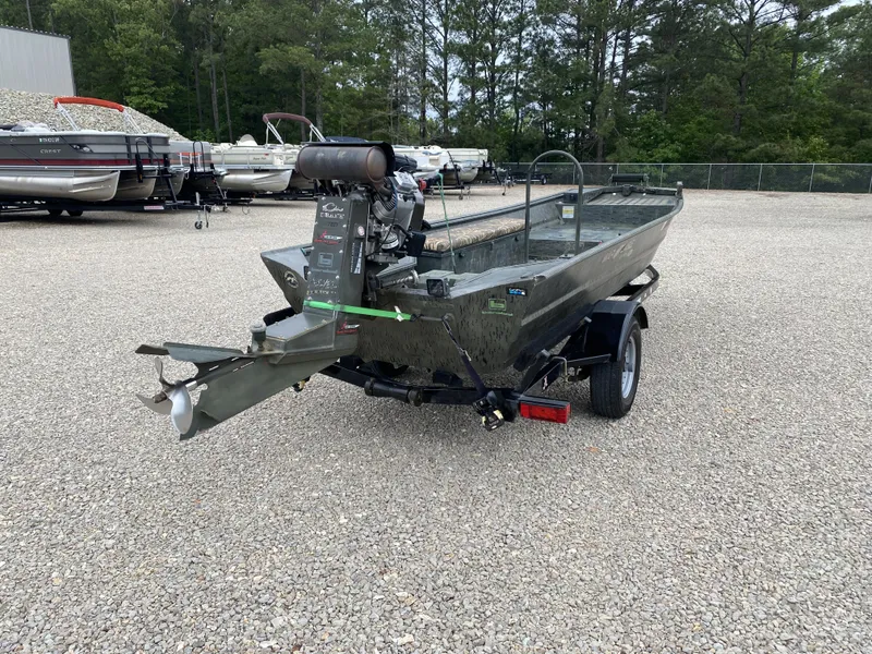 Slide: The Image of 2017 War Eagle 542FLD Sportsman boat on trailer. - 4