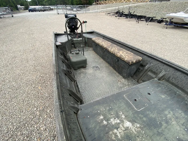 Slide: The Image of Interior view of a 2017 War Eagle 542FLD Sportsman boat. - 6