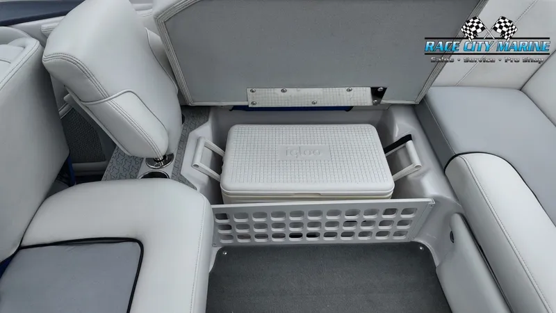 Slide: The Image of Interior of 2007 Correct Craft 236TE with Igloo cooler. - 32