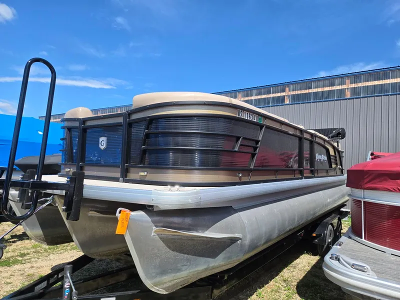The Image of Godfrey AP 255 SB 2018 - 1