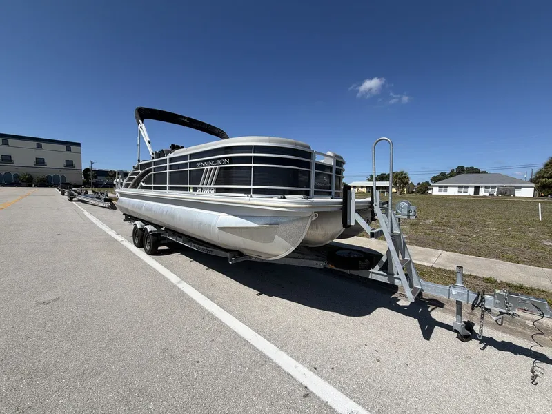 The Image of Bennington LSB23 2022 - 1