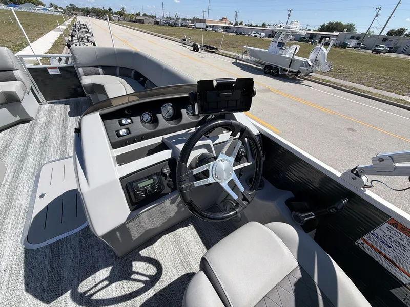 Slide: The Image of Bennington LSB23 2022 - 19